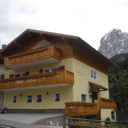 Bed and Breakfast Garni Ossi Santa Cristina Val Gardena Exterior foto